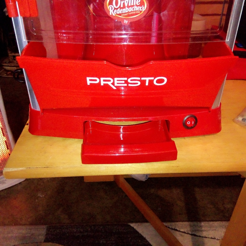 PRESTO POPCORN MAKER!!!! - Picture 10 of 13